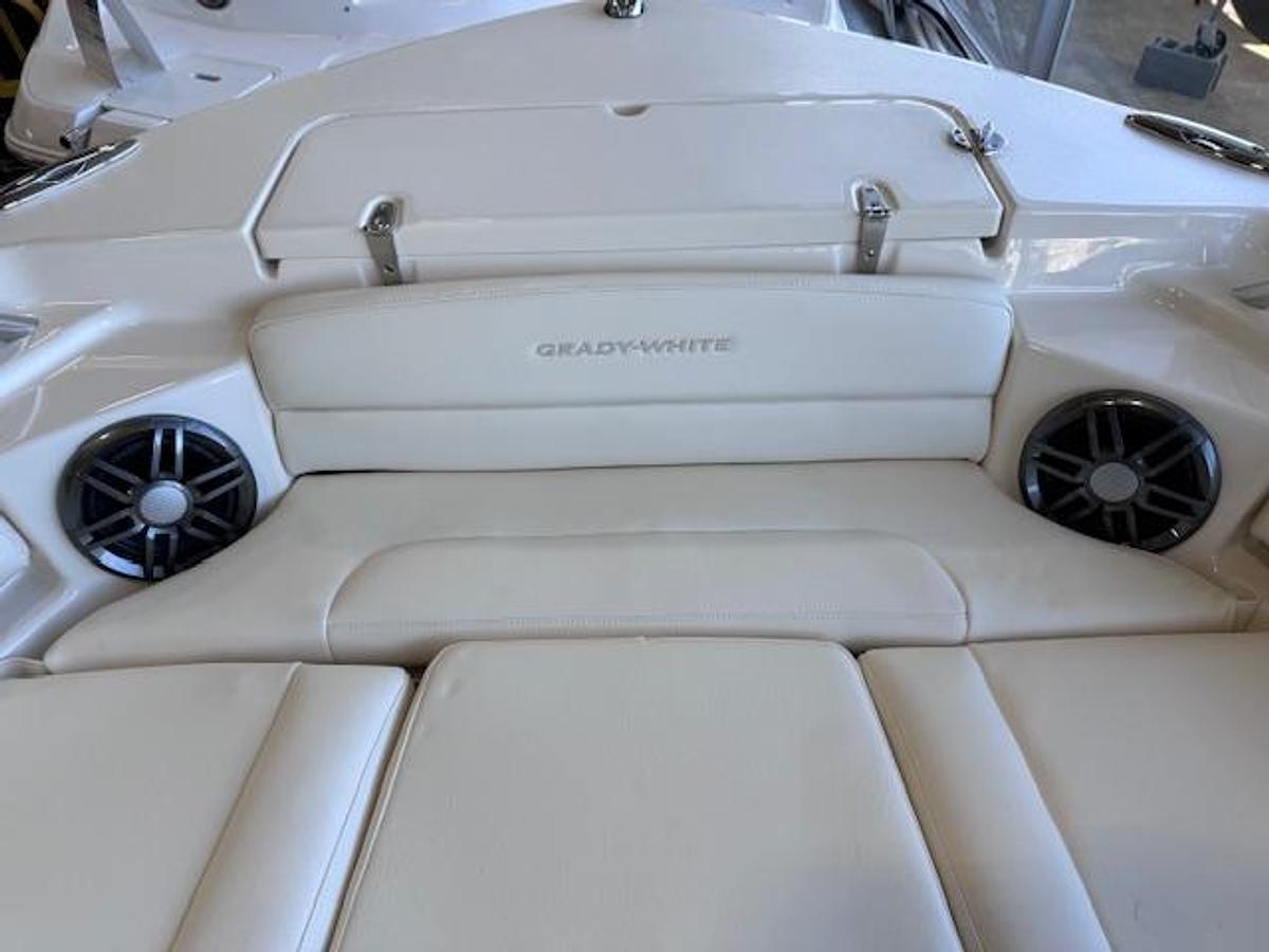 2026 Grady White Fisherman 216 with Yamaha F250 Mechanical