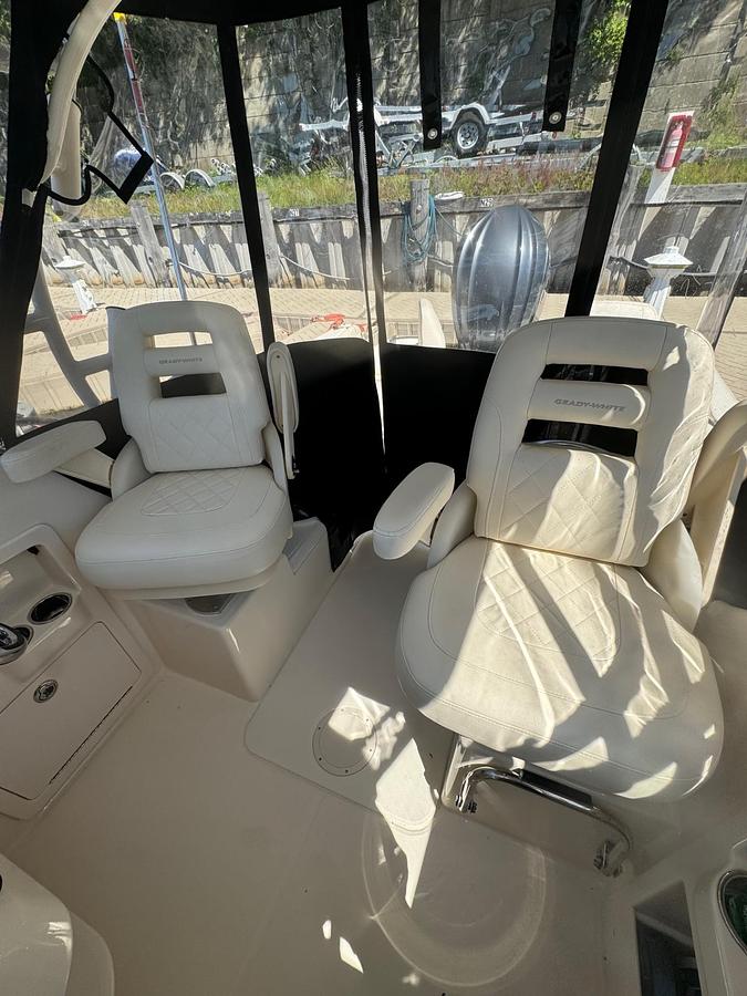 Used 2023 Grady White 218 Adventure with Yamaha F250 IDES