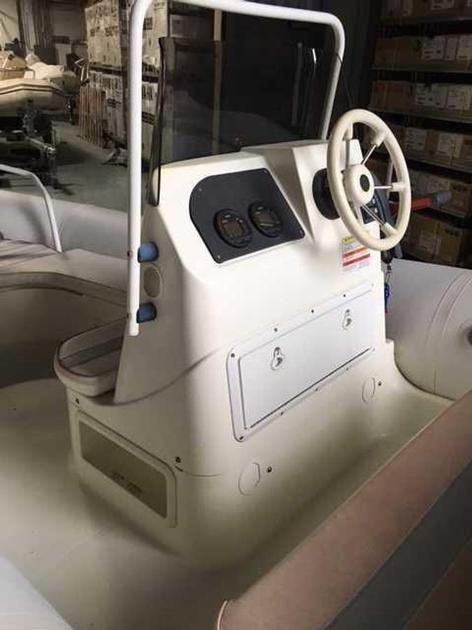 Used 2006 Zodiac Yachtline 480 Deluxe