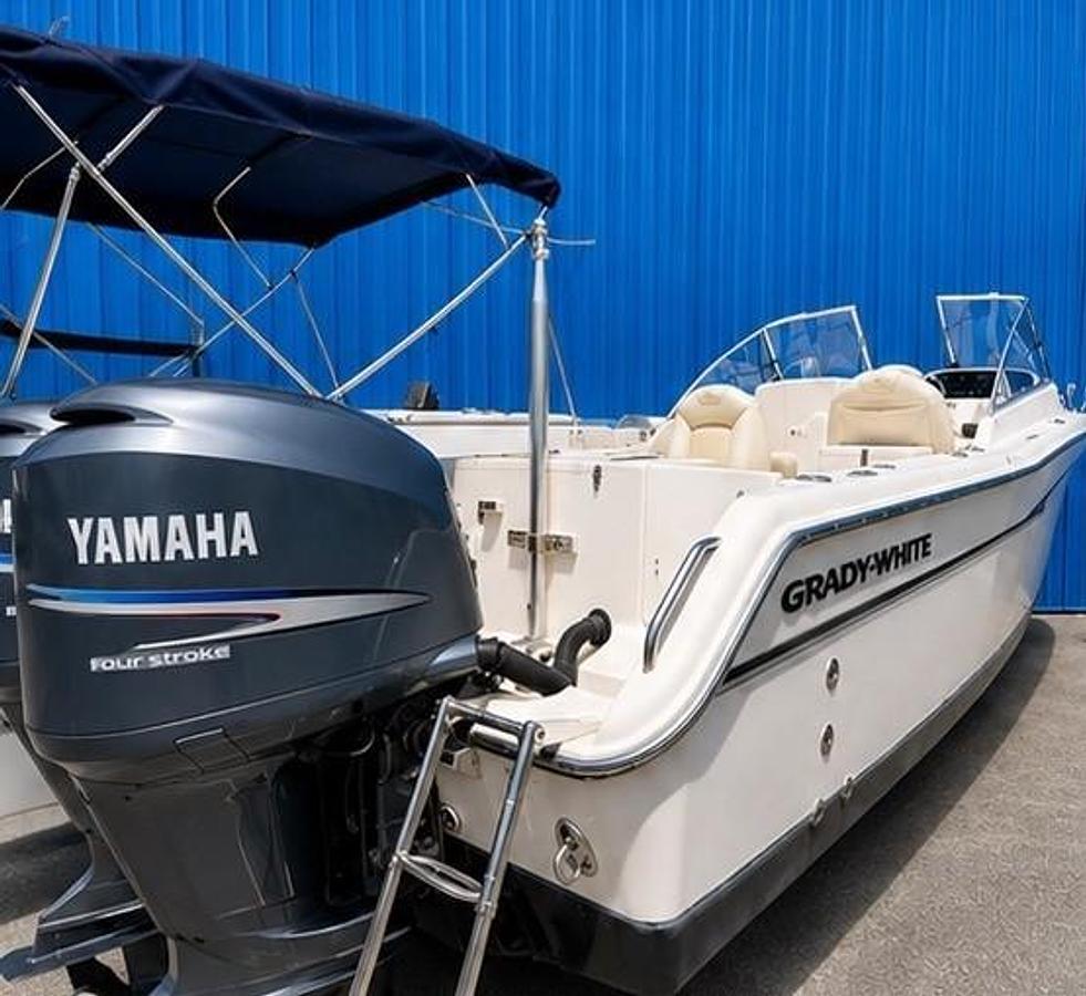 Used 2008 Grady white 275 Tournament Twin Yamaha F250
