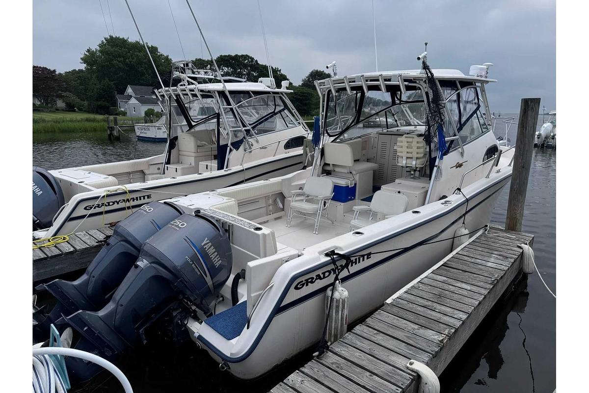 Used 2001 Grady-White 300 Marlin