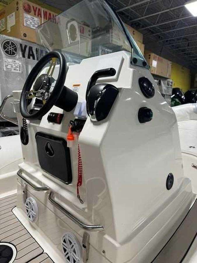 Used 2025 Zodiac Medline 7.5