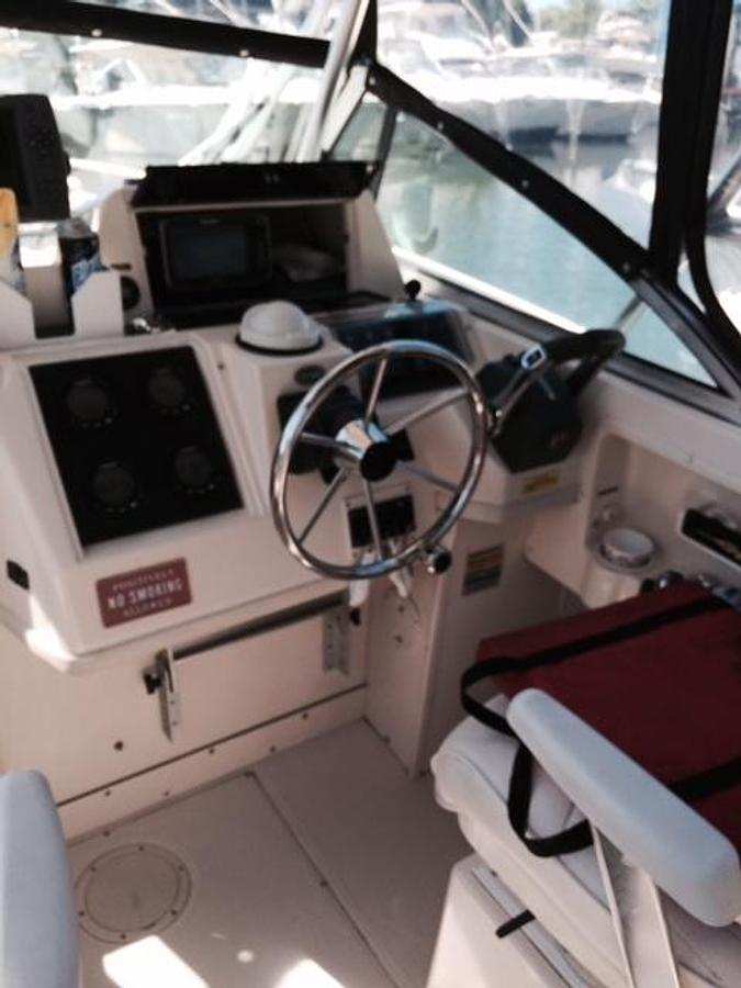 Used Grady White 232 GUlfstream with 2009 Evinrude E-Tec 150's