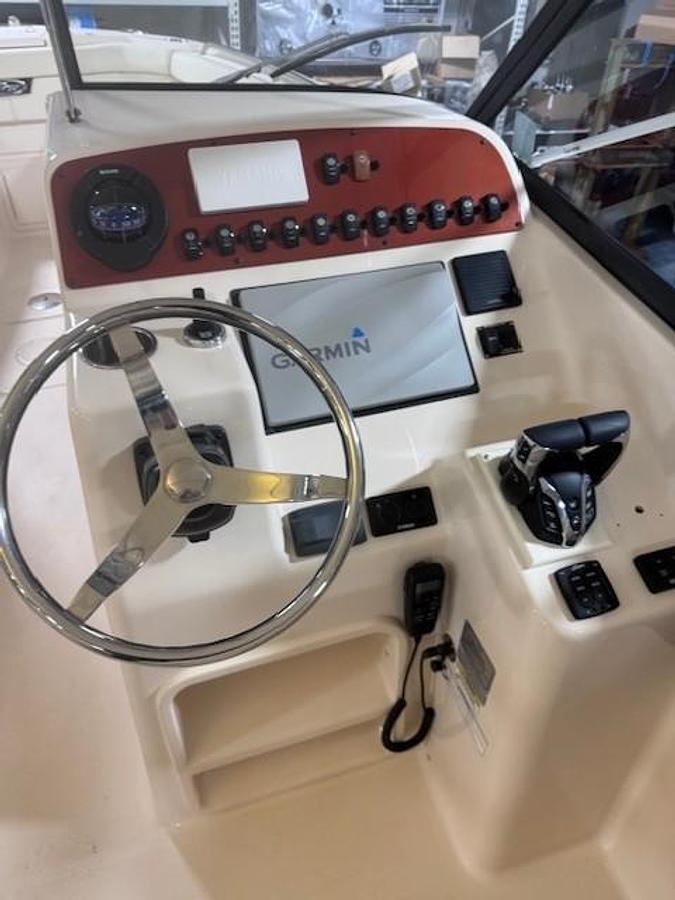 Used 2015 Grady-White Freedom 285 with NEW Yamaha Engines