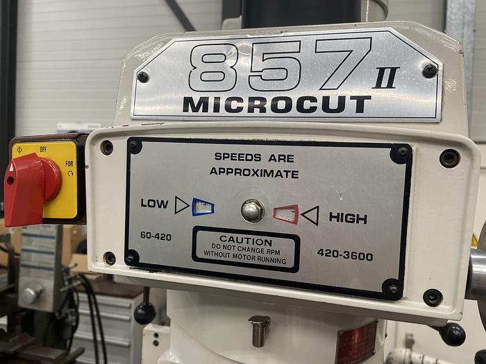 Gebruikt Microcut 857