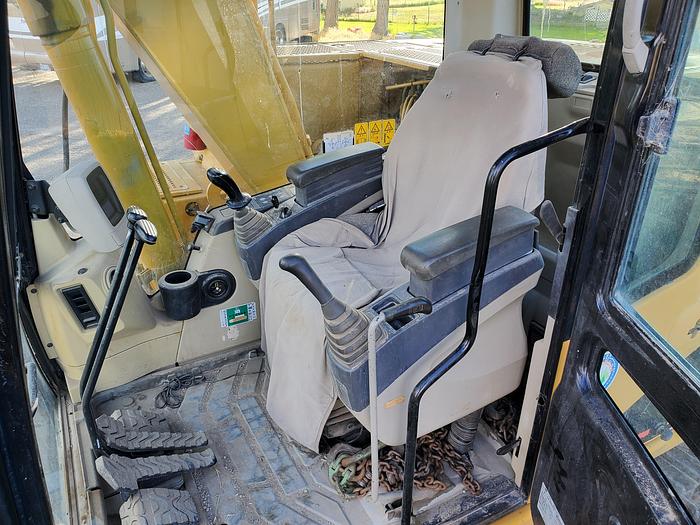 Used 2001 Cat 312C Excavator w/ Thumb ** 4000 Hrs **