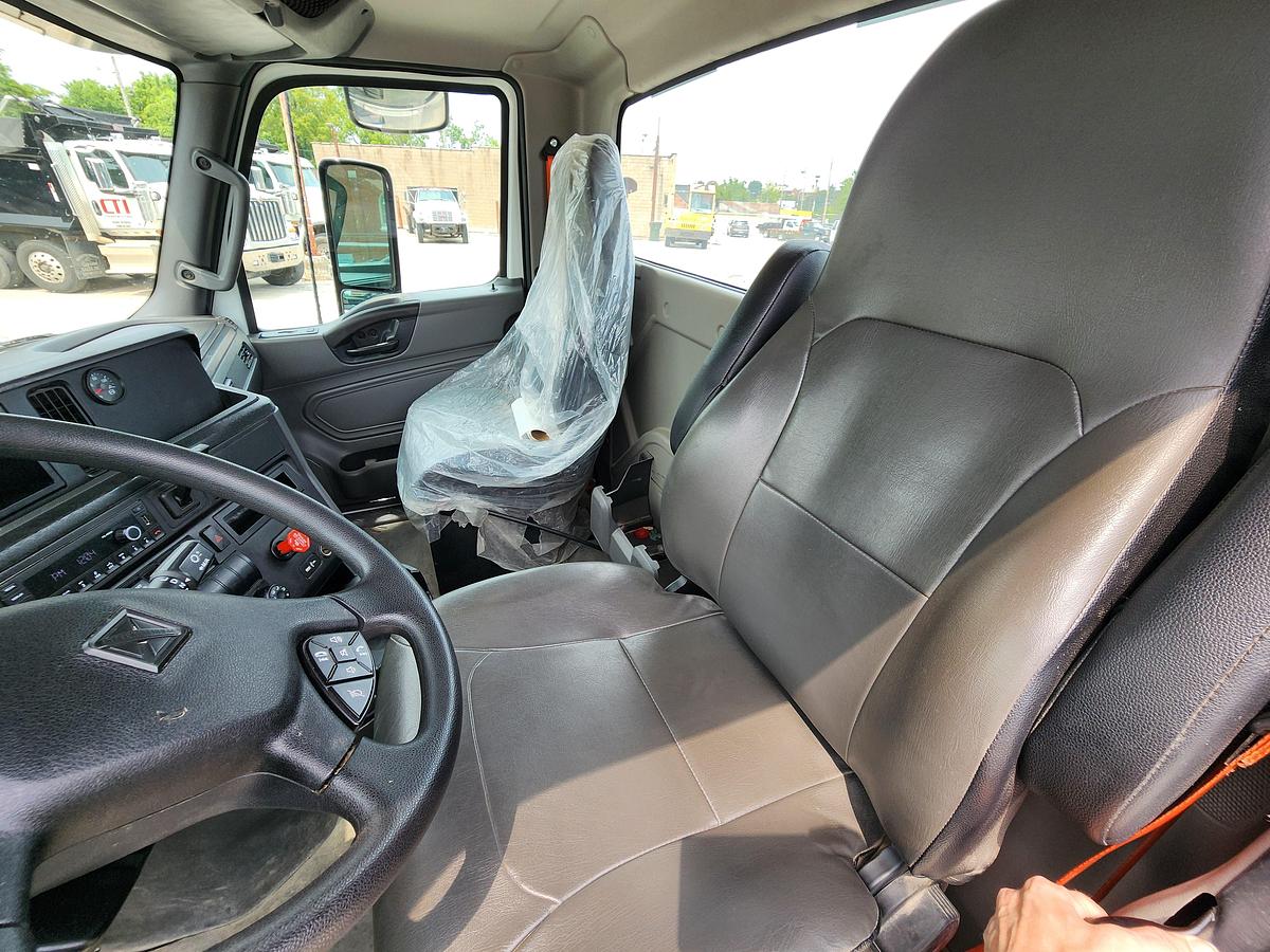 Used 2025 International LT625