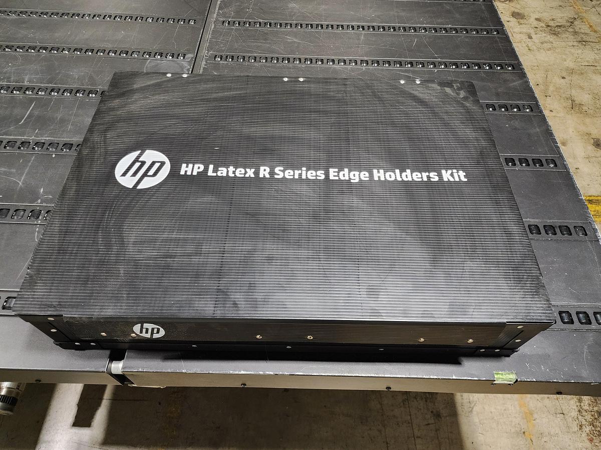 Used 2020 HP Latex R1000 Plus Flatbed Printer