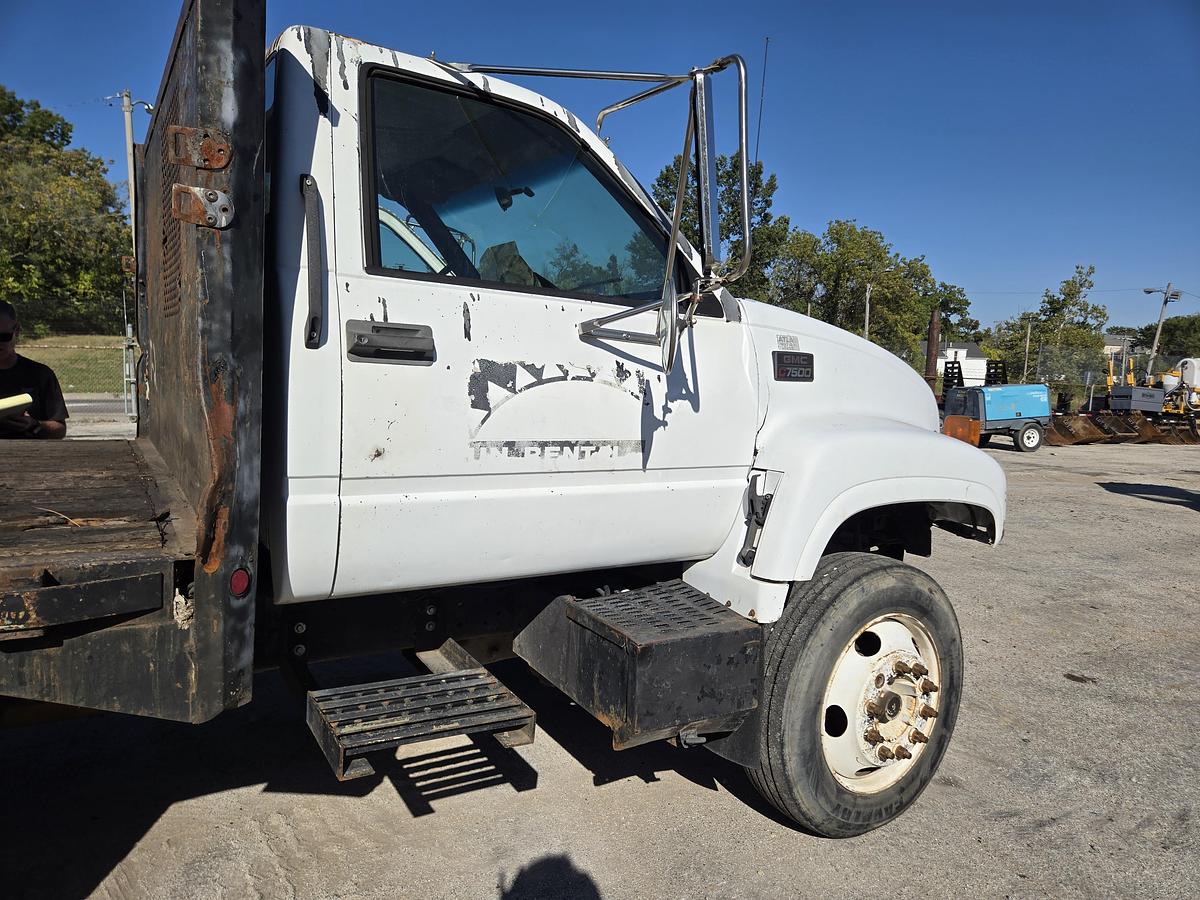 Used 1997 GMC C7500