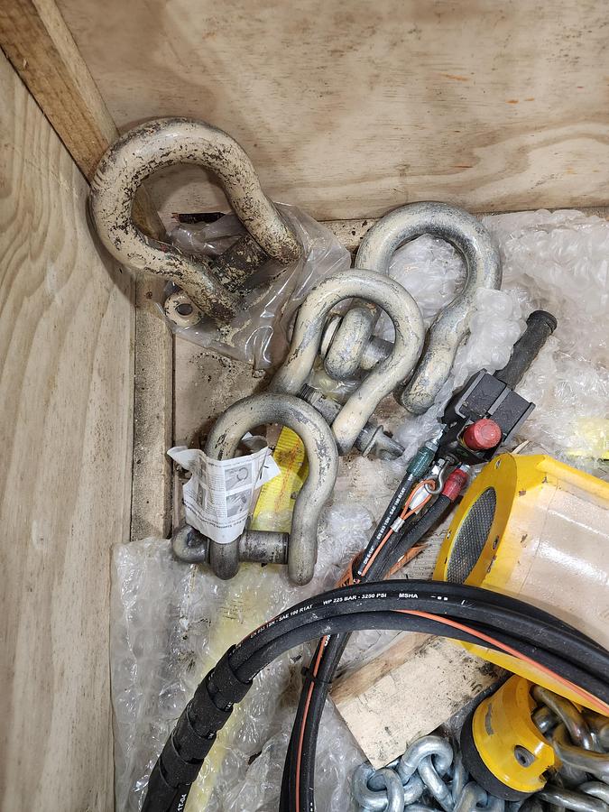 Used 2025 Professional Heavy Equipment Rigging System