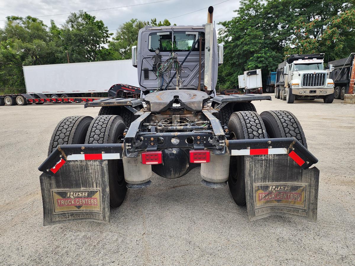 Used 2024 International LT625