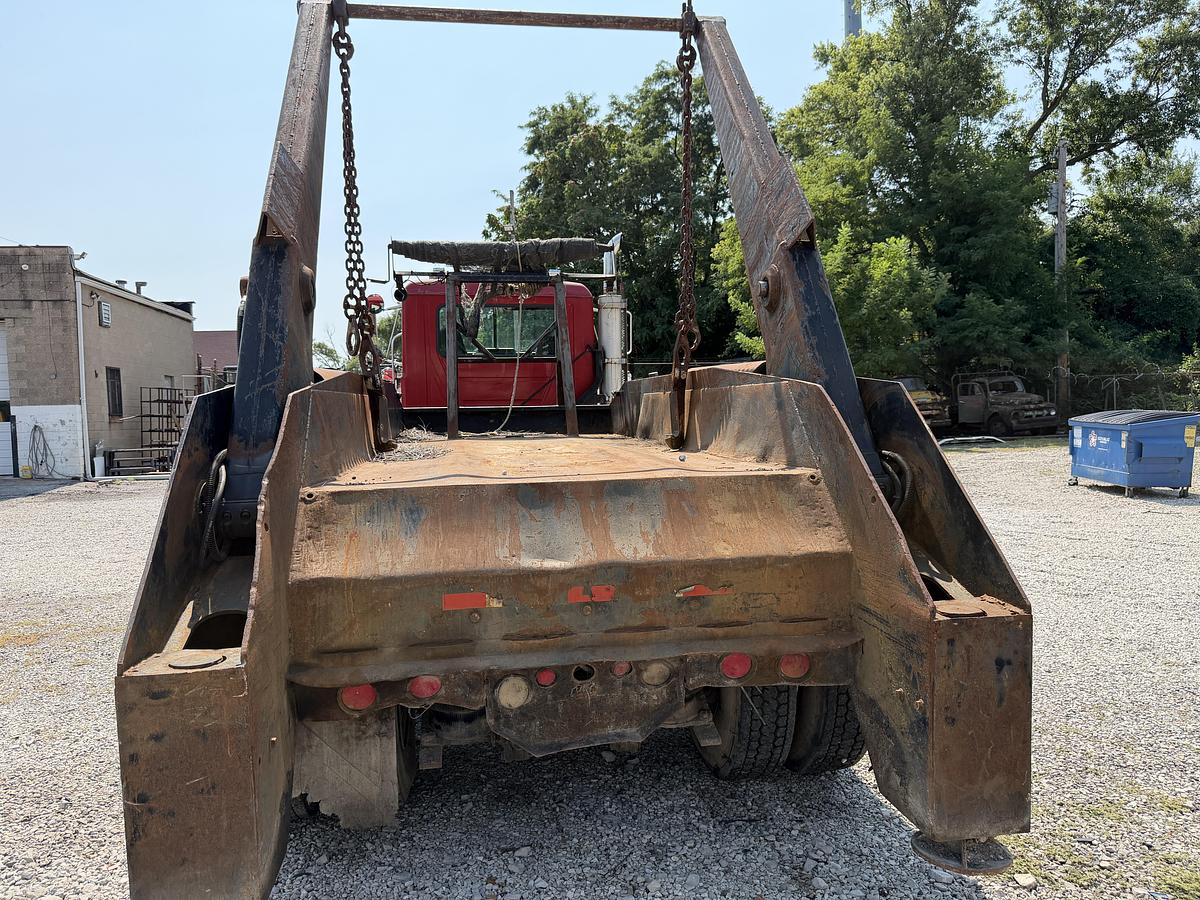 Used 1998 Mack CL700
