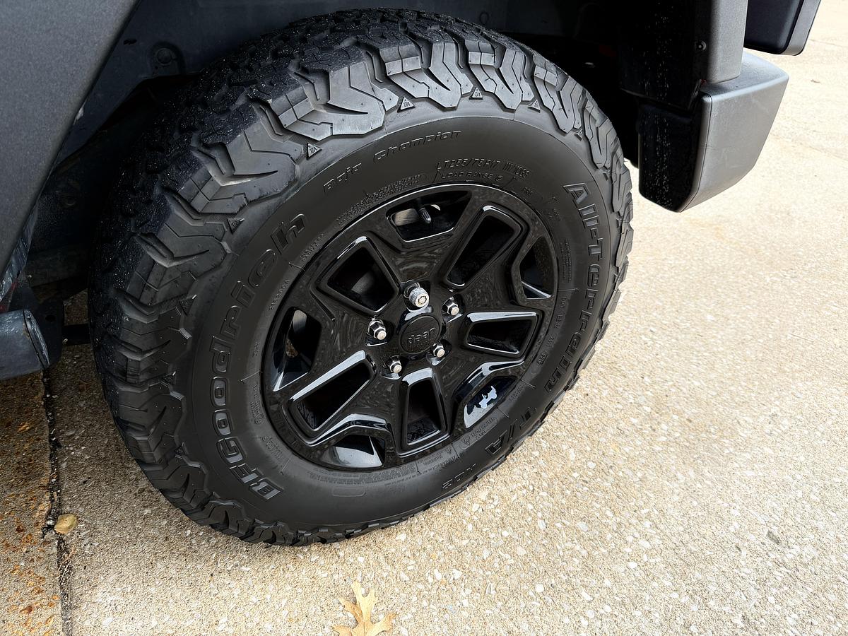 Used 2017 Jeep Wrangler Unlimited Sport 4X4 (4D JK) - Willys Wheeler Edition 24W