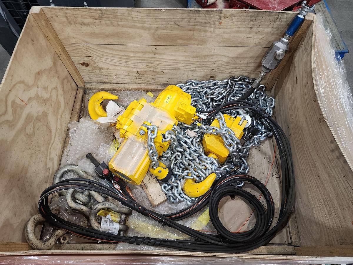 Used 2025 Professional Heavy Equipment Rigging System