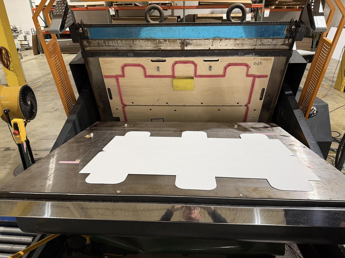 Used Royo ML1600 Clamshell Die Cutter