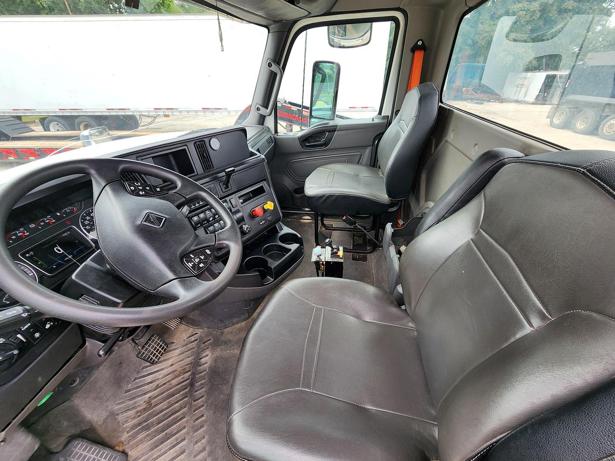 Used 2024 International LT625 Road Tractor