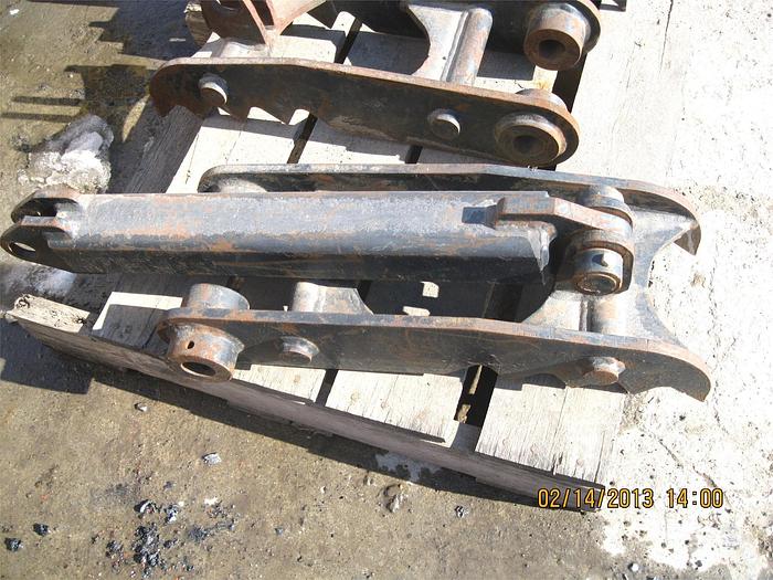 Used 2 TINE CAT MECHANICAL THUMB WITH STIFF ARM, NO BRACKET.