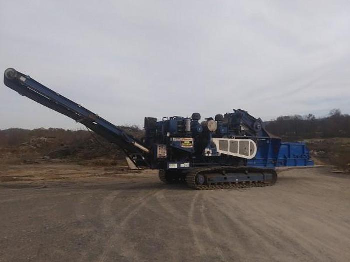 Used 2004 Peterson Pacific 5410 Horizontal Grinder