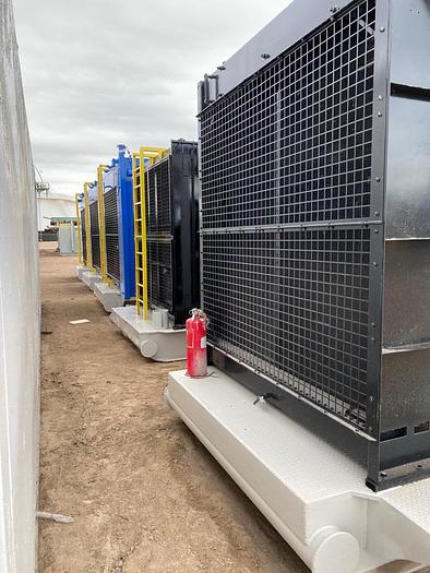 Used Caterpillar 3512C 600 V 1200 RPM 60 Hz Generators for drilling rig application