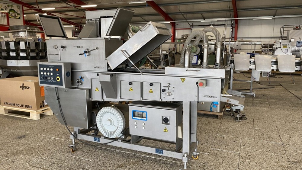 Used Hiwell pre-duster flouring machine 400mm