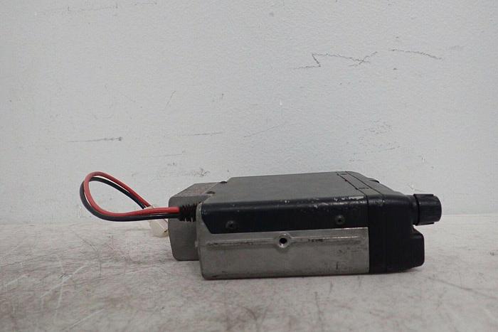 Used Vertex Standard VX-2200-G7-45 UHF Two Way Radio