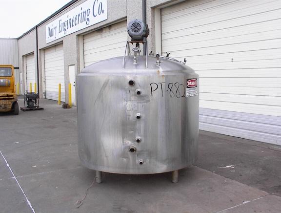 Usado 600 GALLON PROCESSOR TANK.  MUELLER MODEL PCP SERIAL PCP-12426