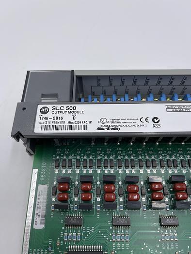 Used Allen-Bradley 1746-OB16 Ser D 
