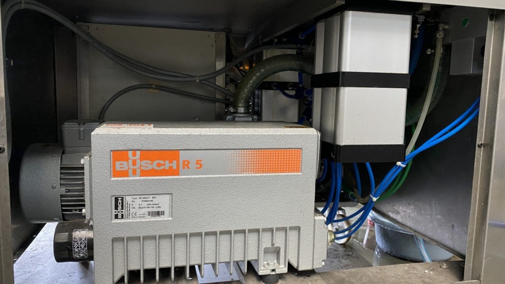 Used Multivac T200 traysealer