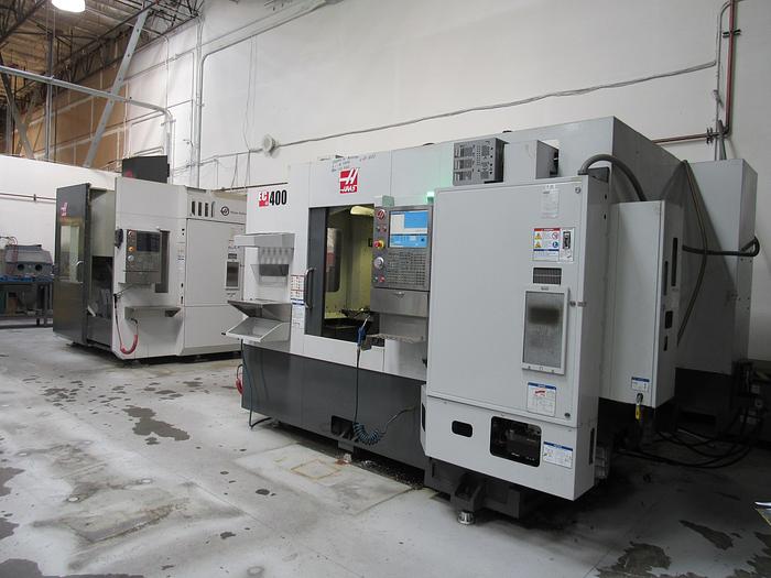 Used 2015 HAAS EC400 4-Axis CNC Horizontal Machining Center