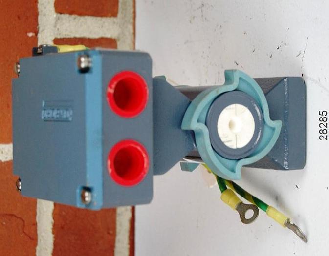 Unused Foxboro 801sa-wcr-pjgfg2-a 1/16" Magnetic Flow Tube, #28285