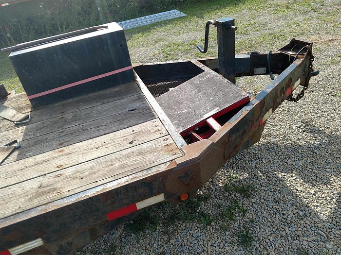 Used 2011 SKYLIFT/ VERSALIFT SUPER ARBORIST 53/VST521