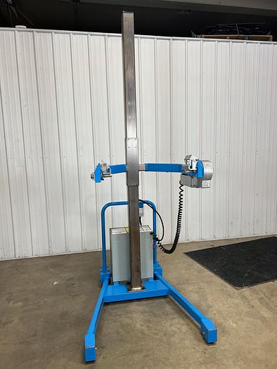 Used Savage Bowl Lift - Model 0712 HT
