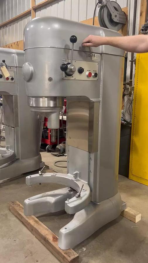 Refurbished Hobart M802