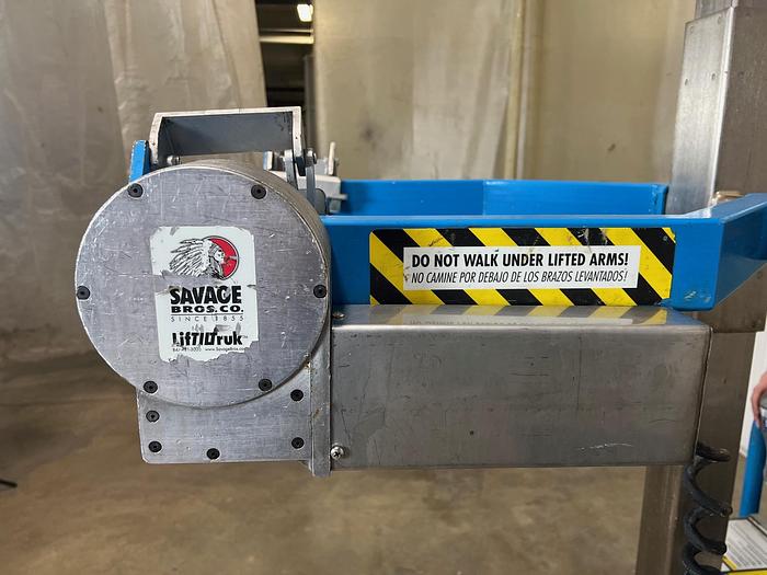 Used Savage Bowl Lift - Model 0712 HT