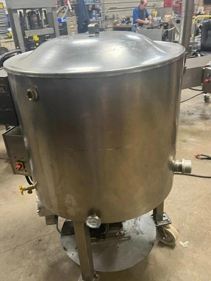 Refurbished Savage Bros. Chocolate Melter / Temperer - 450# - Model 450C.M.