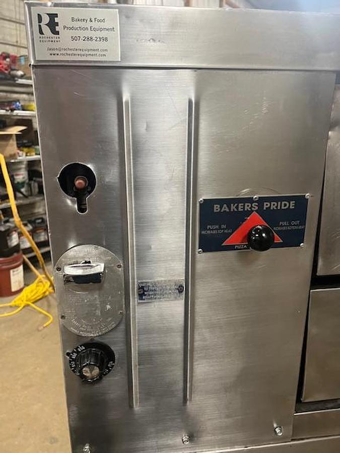 Used Bakers Pride Y-600 Pizza Deck Oven