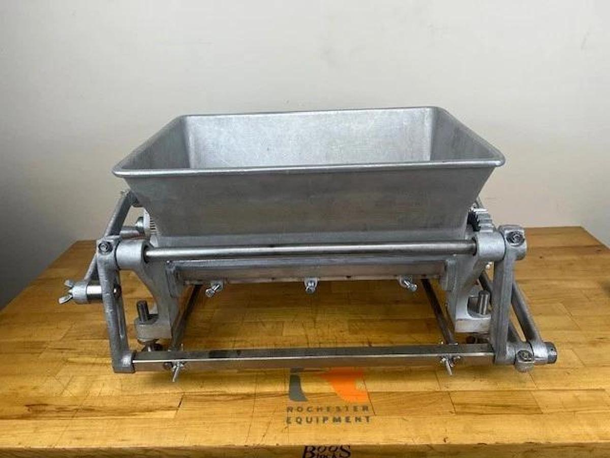 Used Kook-E-King Cookie Depositor with 1-1/2" Die