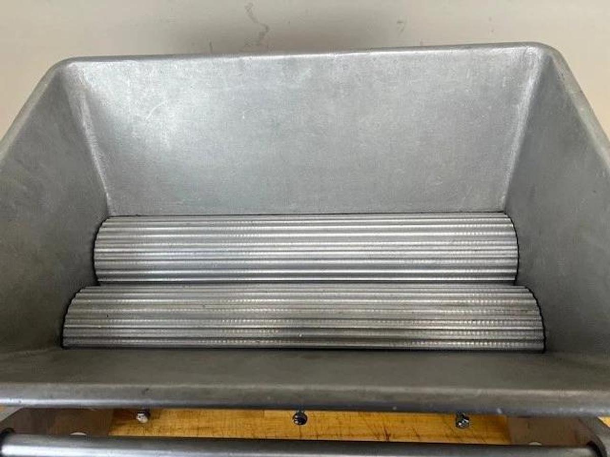 Used Kook-E-King Cookie Depositor with 1-1/2" Die