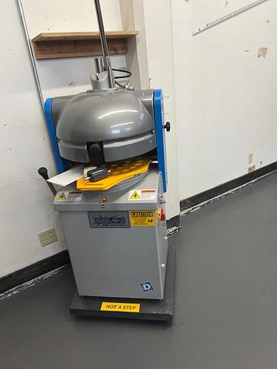 Used Daub Semi Automatic Divider Rounder - DR3M-10-00