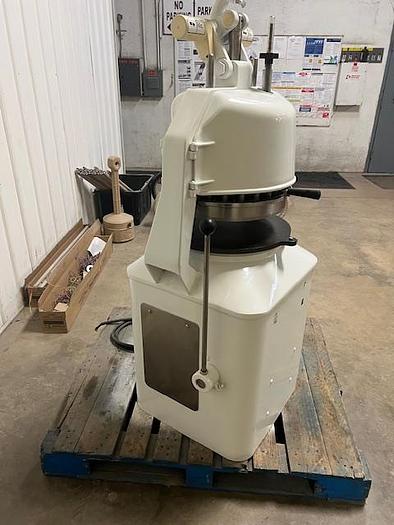 Used Dutchess 36 Part Divider Rounder - Model JN - Refurbished