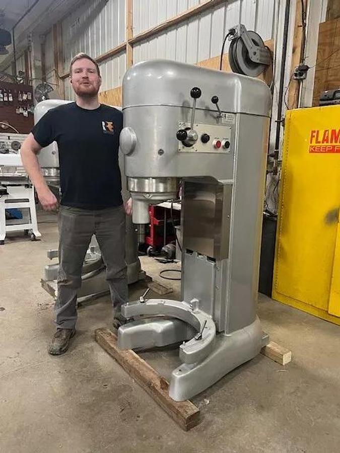 Refurbished Hobart M802