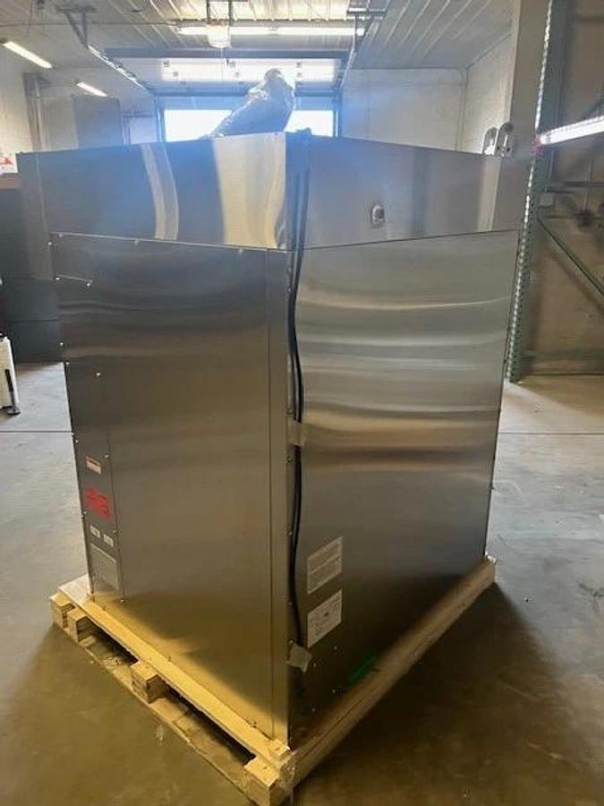 LBC Mini-Rack Oven - LMO-G8 - Nat Gas - New Old Stock