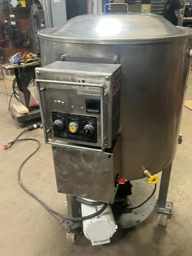 Refurbished Savage Bros. Chocolate Melter / Temperer - 450# - Model 450C.M.