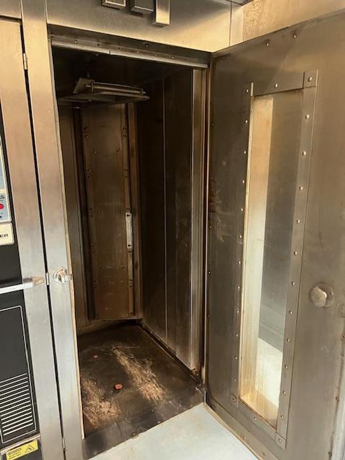 Used Baxter Single Rack Oven - OV210G1