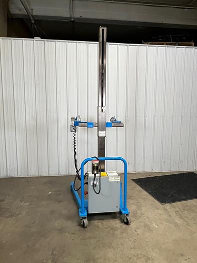 Used Savage Bowl Lift - Model 0712 HT