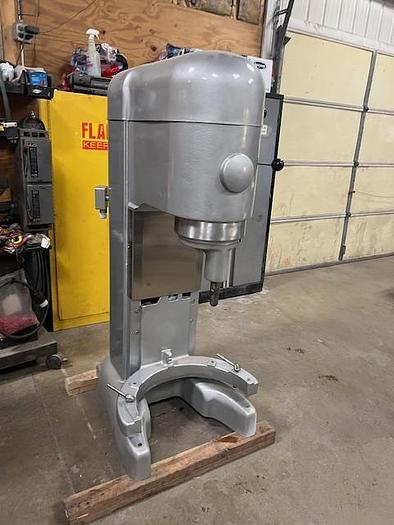 Refurbished Hobart M802 Mixer - Refurbished - With Stainless Steel Bowl and Hook