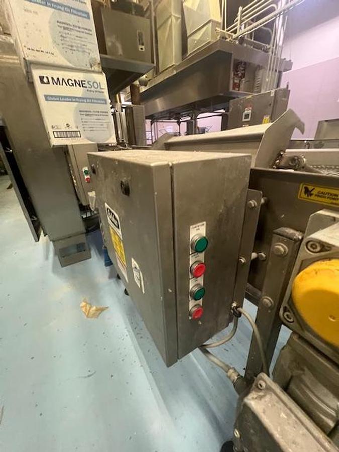 Used Share Similar Items Sponsored See all   LAST ONE BELSHAW MARK II Donut Robot Machine Conveyor Fryer - Watch Running Video! Pre-owned $3,495.00 + shipping 47 watchers   Belshaw 618 Electric Donut Fryer Refurbished $4,750.00 + $350.00 shipping Seller with 100% positive feedback   Used Belshaw HG18EZ Manual Stainless Doughnut Icing Glazer EZ Lift Applicator Pre-owned $399.00 + $50.00 shipping   BELSHAW ADAMATIC TG-50 ELECTRIC CONVEYOR DONUTS THERMOGLAZER Pre-owned $815.99 previous price$959.99 15% off + $399.00 shipping Seller with 100% positive feedback Belshaw C-10 Donut System - 400dz/hr