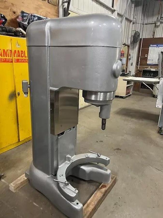 Refurbished Hobart M802