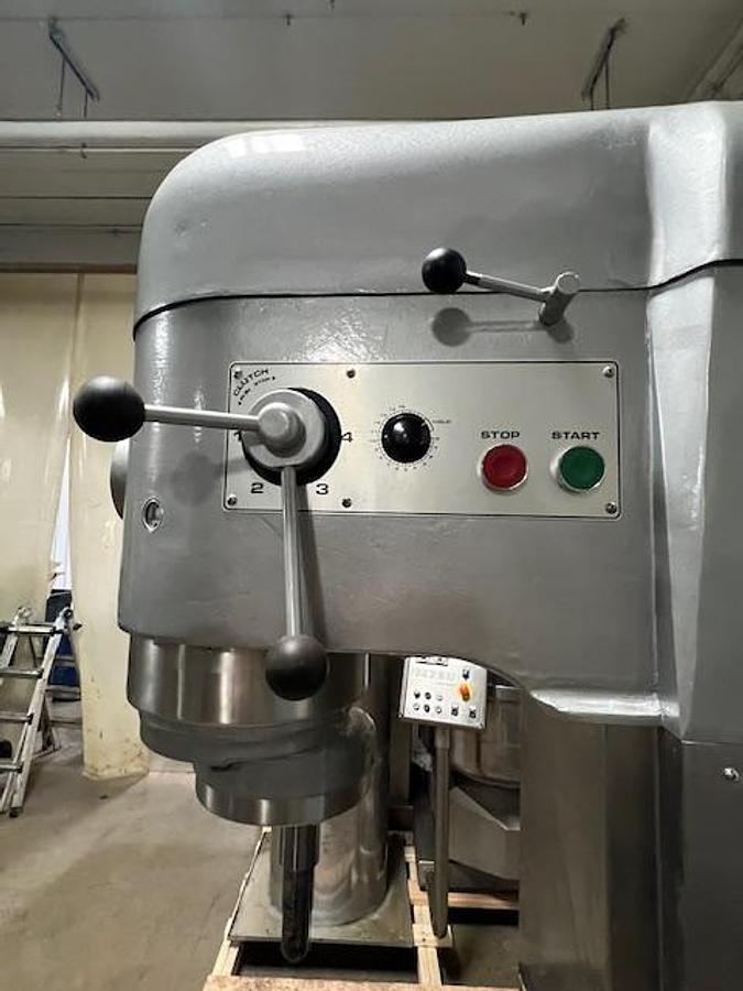 Refurbished Hobart V1401