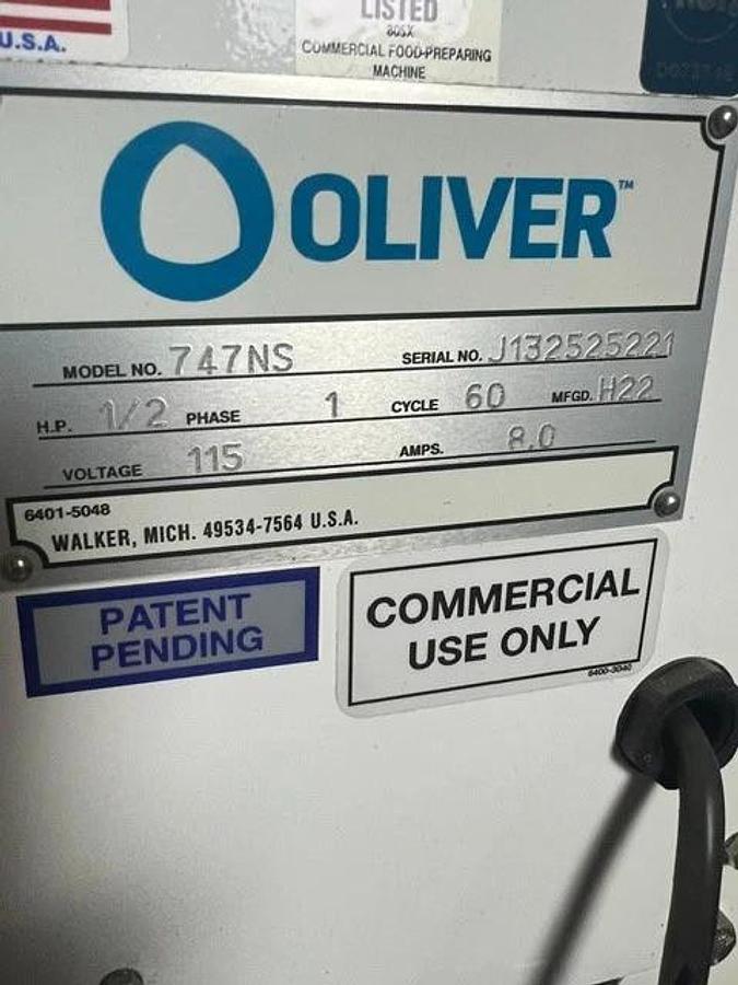 Used Oliver Select Bread Slicer - 747-NS - 1/2" Slice - Demo Unit